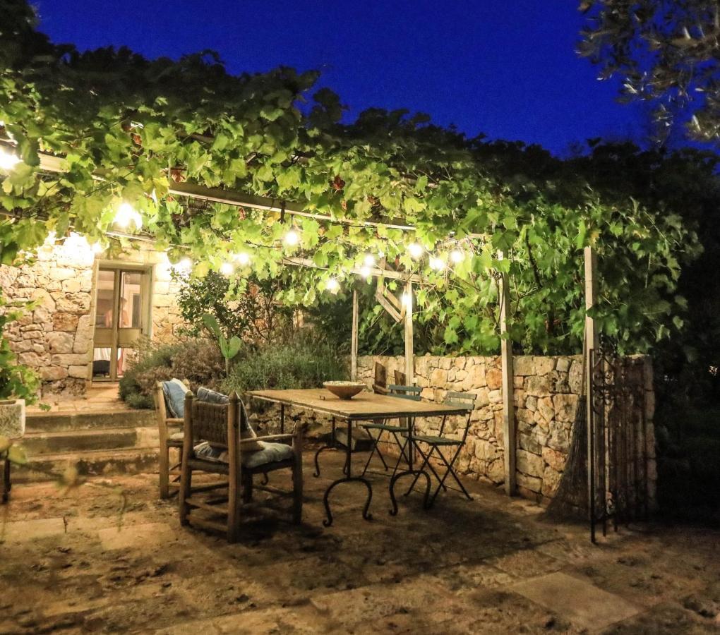 Trulli Il Geco Sognante Villa Ceglie Messapica Dış mekan fotoğraf